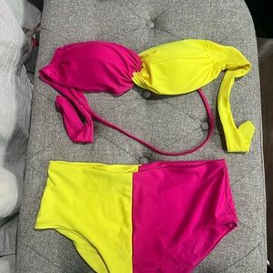 Two piece bikini set